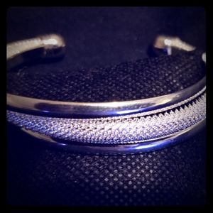 Silver Netted Bracelet(s)